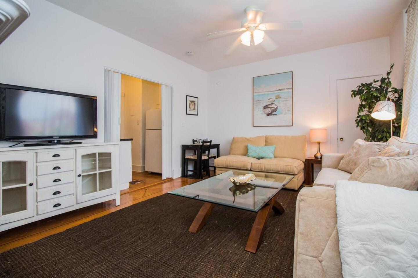 Boston Condominium, First Floor Easy Access To Mb Екстериор снимка