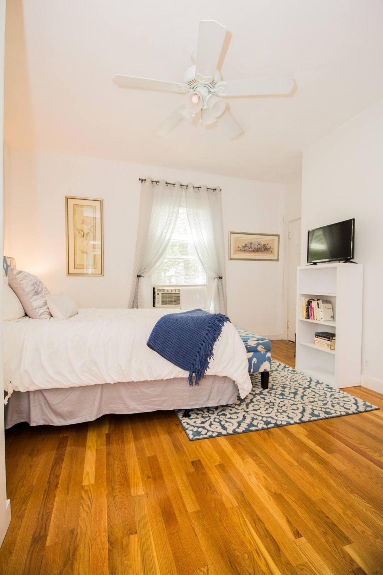 Boston Condominium, First Floor Easy Access To Mb Екстериор снимка